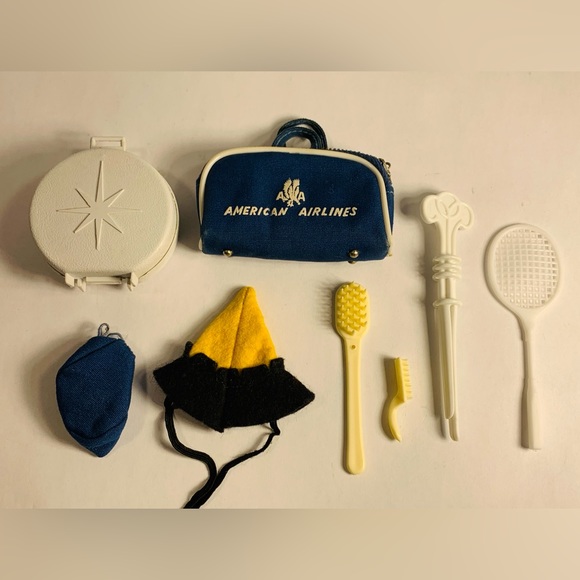 8 pieces Vintage Barbie accessories lot - 60’s & 70’s - Picture 2 of 5